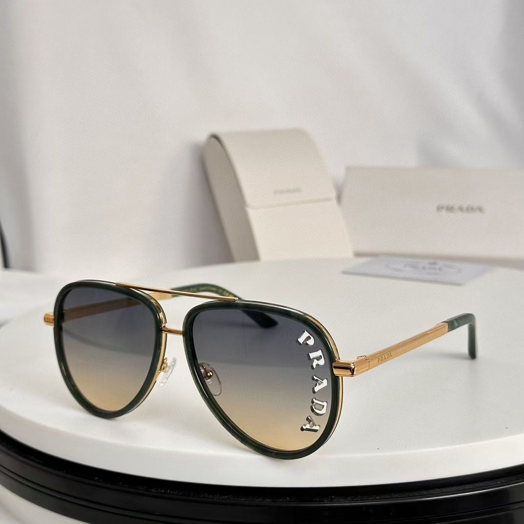 AVIATOR SUNGLASSES