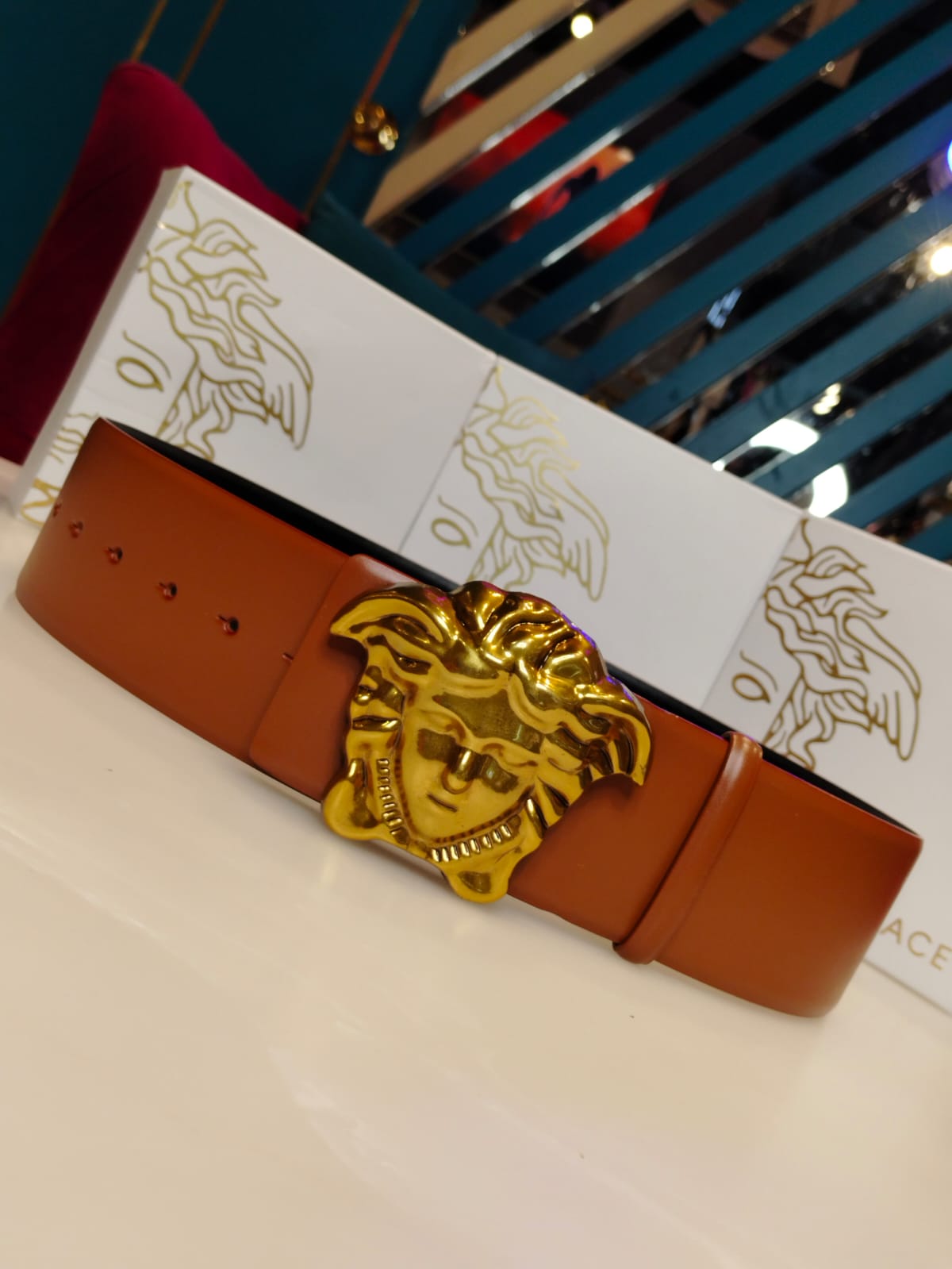 LA MEDUSA LEATHER BELT