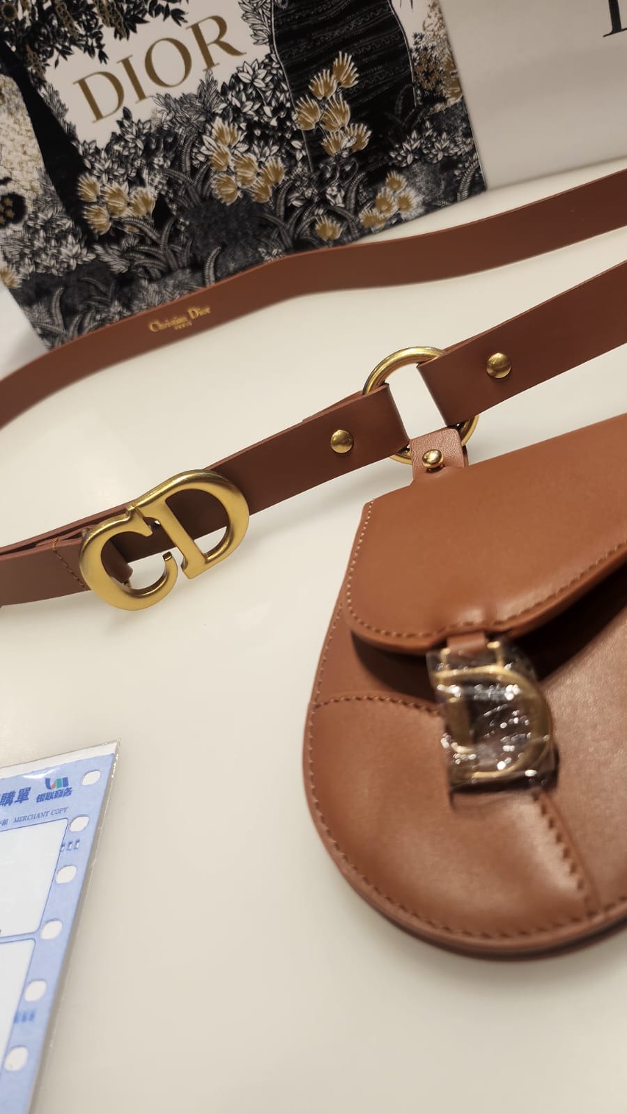 WOMEN'S BELT WITH SADDLE BAG