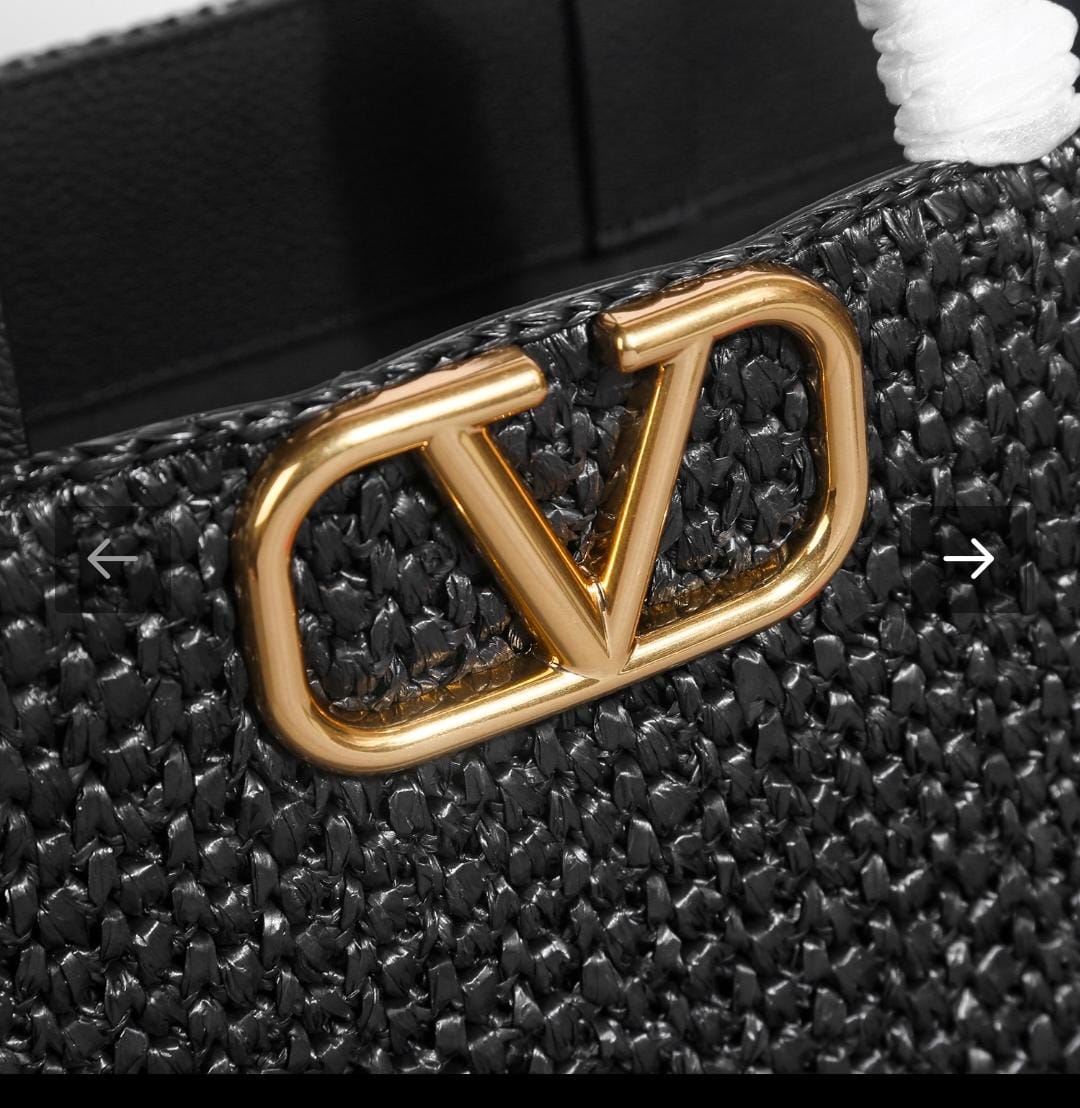 V LOGO RAFFIA TOTE BAG