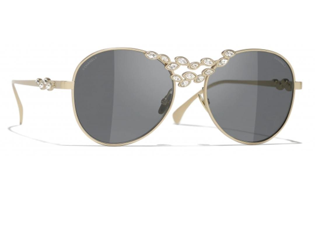 WOMEN'S DIAMOND STUDDED SUNGLASSES