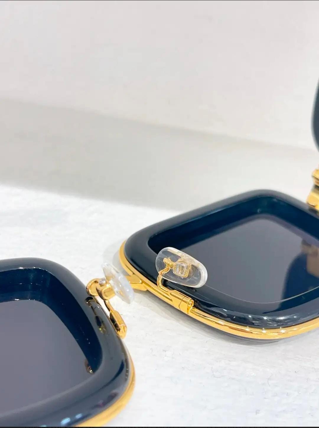 LUXURY SUNGLASSES