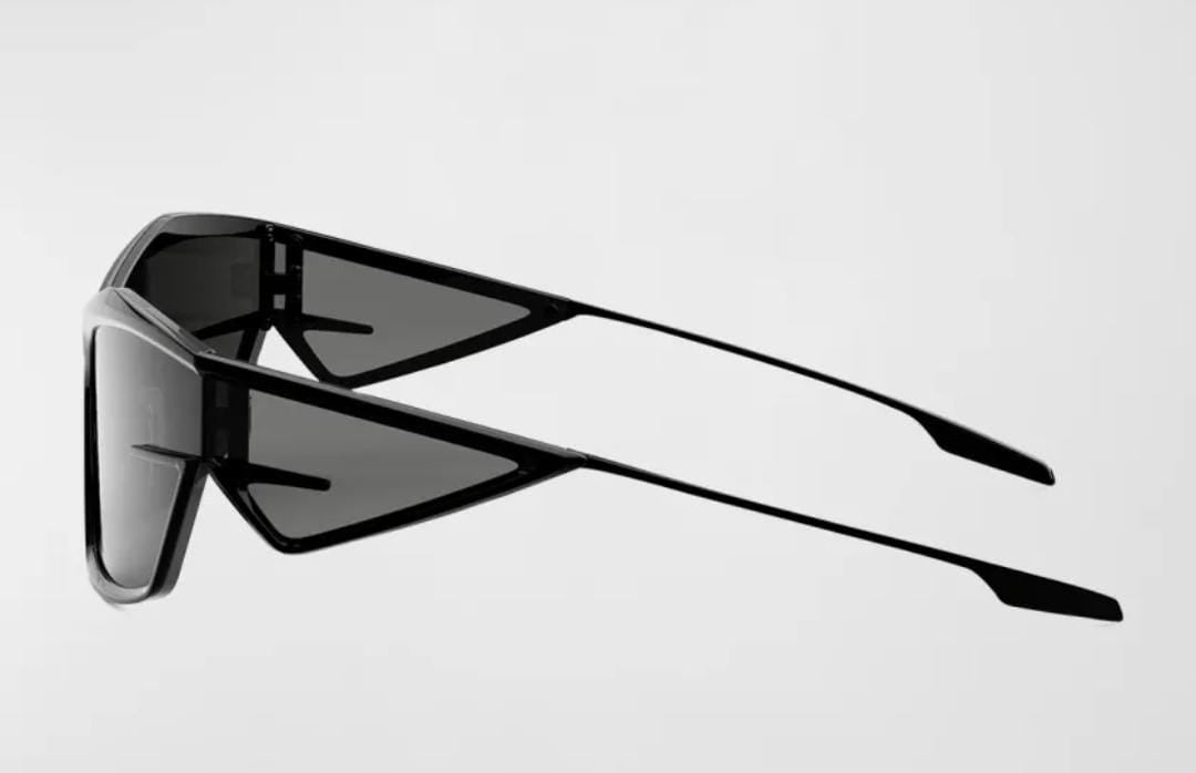 GIV CUT SUNGLASSES