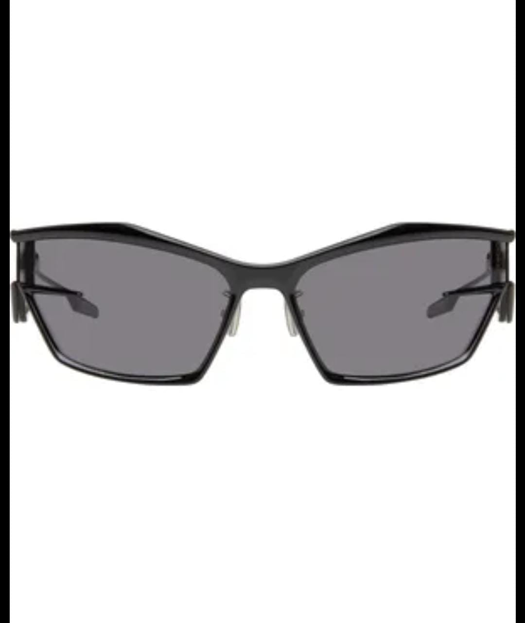 GIV CUT SUNGLASSES