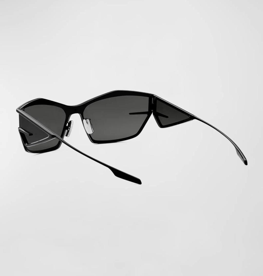 GIV CUT SUNGLASSES